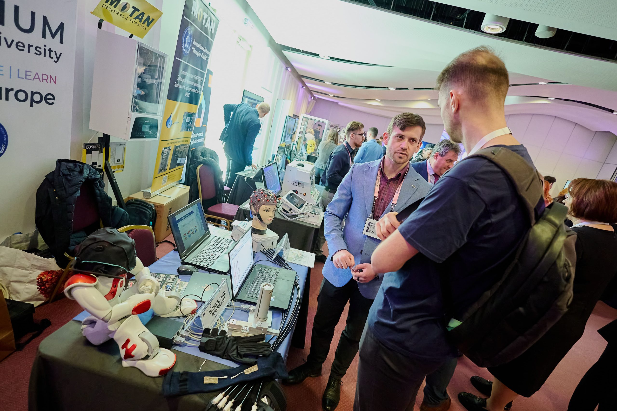 Speaker pe scenă la DIZ 2025